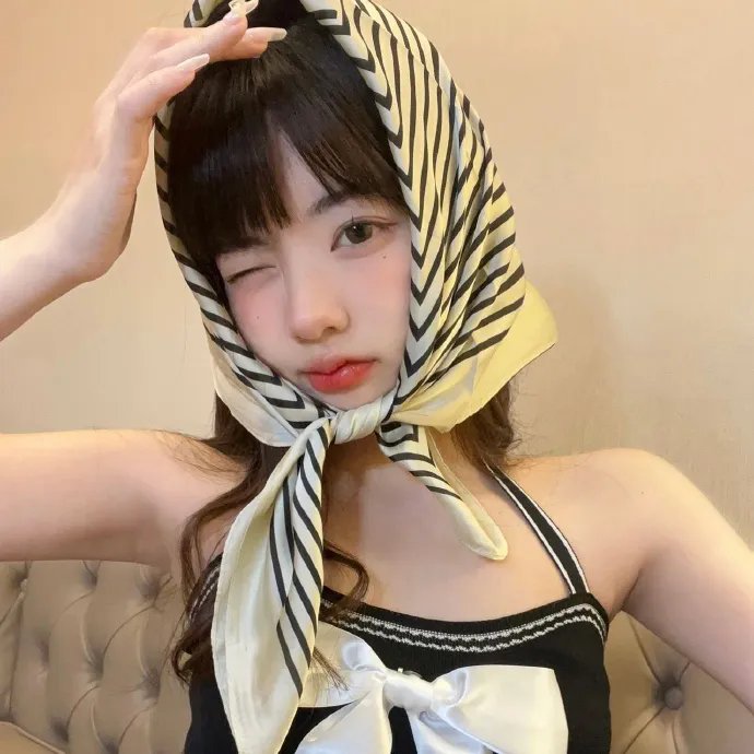镇巴女子
